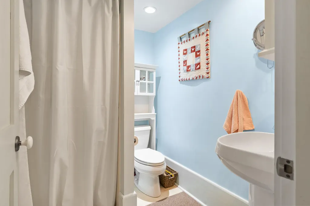 505 Willow Lane Wiscasset ME 04578