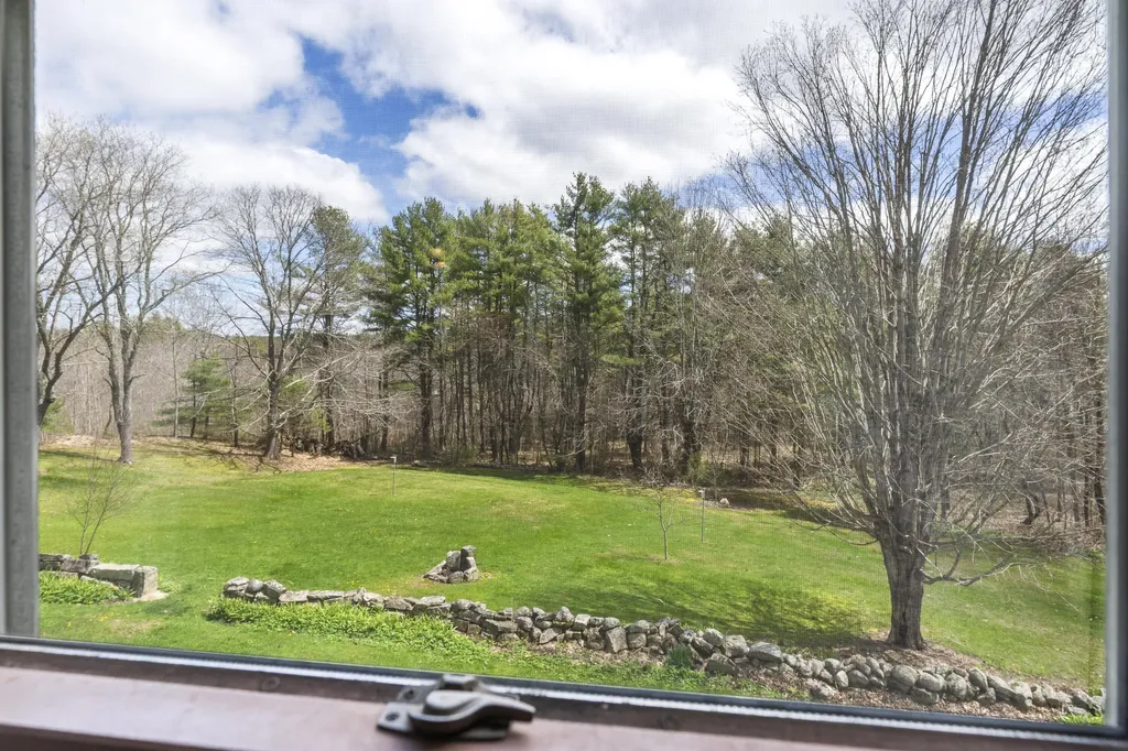 505 Willow Lane Wiscasset ME 04578