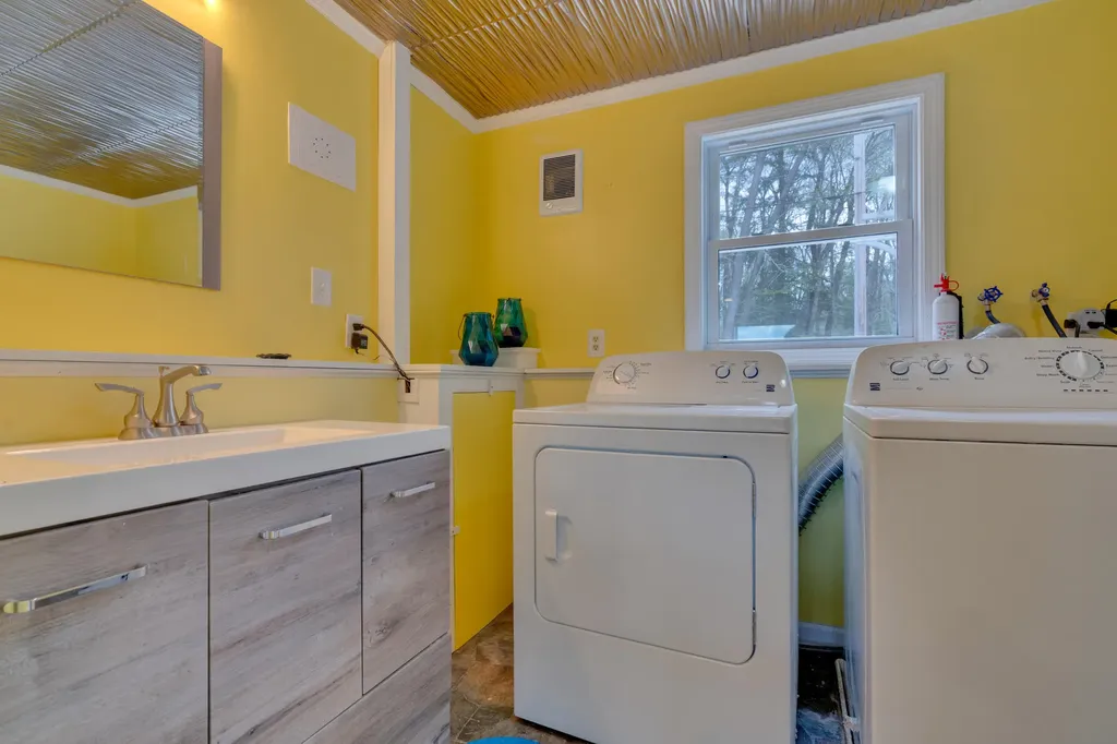 186 & 187 Birchwood Road Gray ME 04039