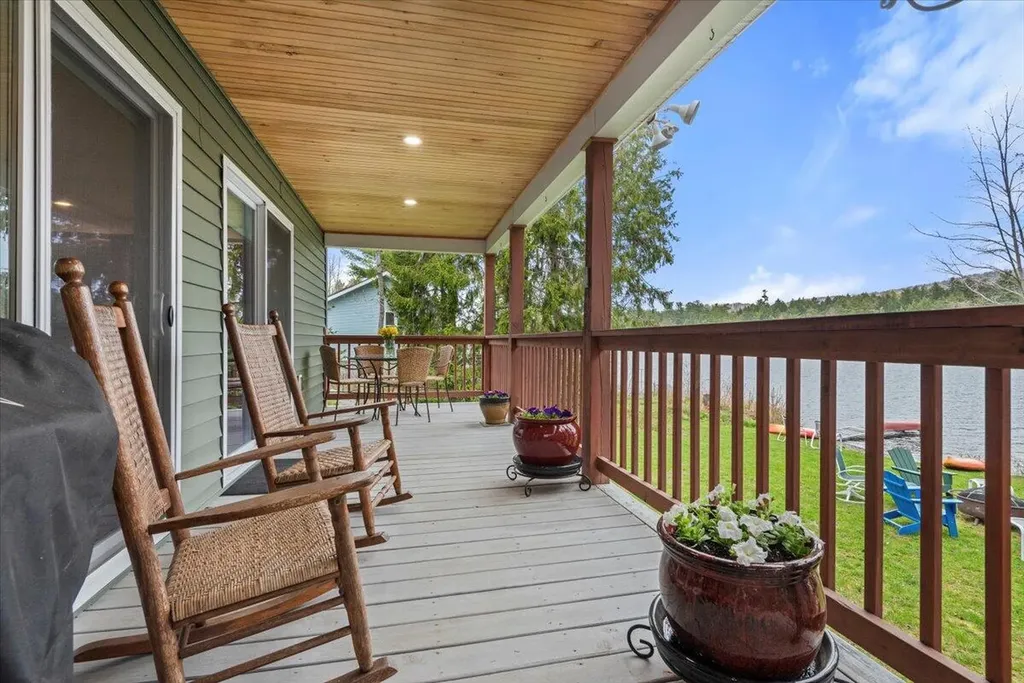45 Hurd Point Road Dedham ME 04429
