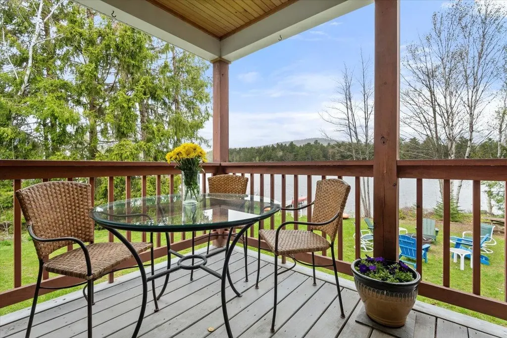 45 Hurd Point Road Dedham ME 04429
