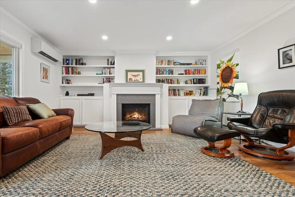 45 Hurd Point Road Dedham ME 04429