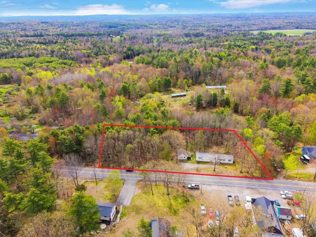 404 Litchfield Road Farmingdale ME 04344