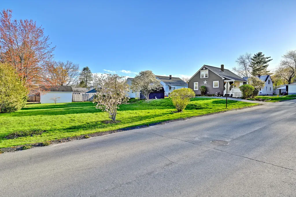 133 Carver Street Waterville ME 04901