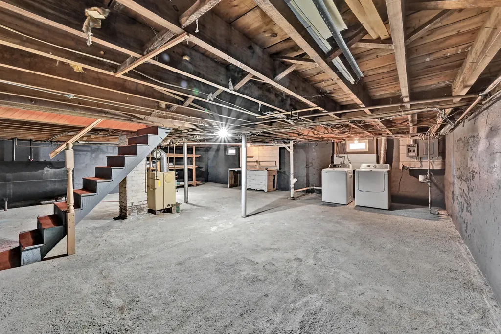 133 Carver Street Waterville ME 04901