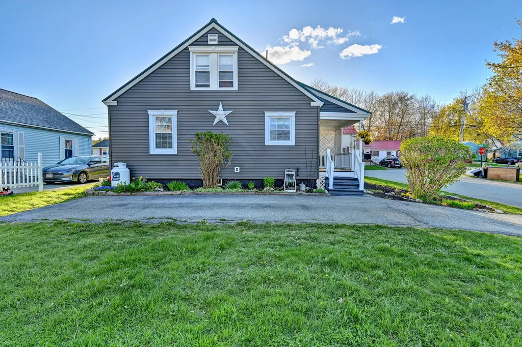 133 Carver Street Waterville ME 04901