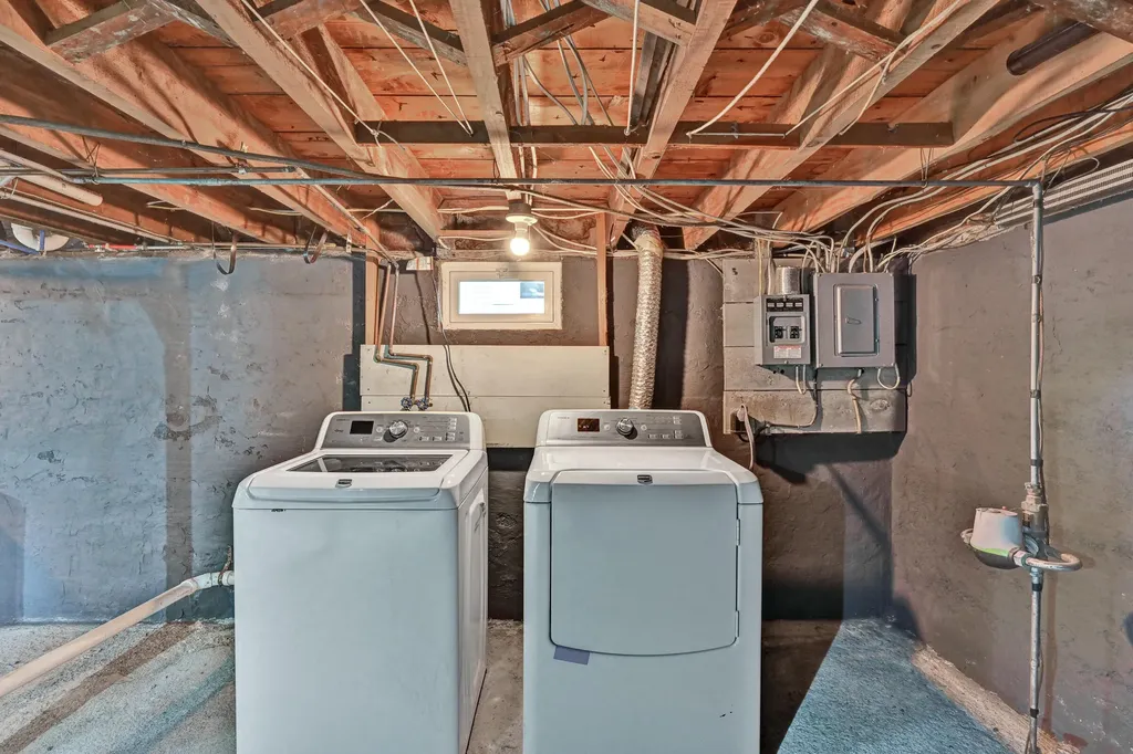 133 Carver Street Waterville ME 04901