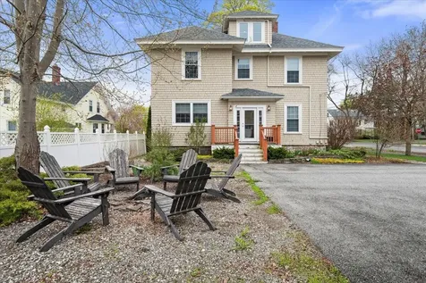 123 Webster Avenue Bangor ME 04401