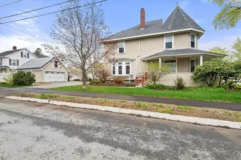 123 Webster Avenue Bangor ME 04401