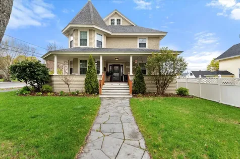 123 Webster Avenue Bangor ME 04401