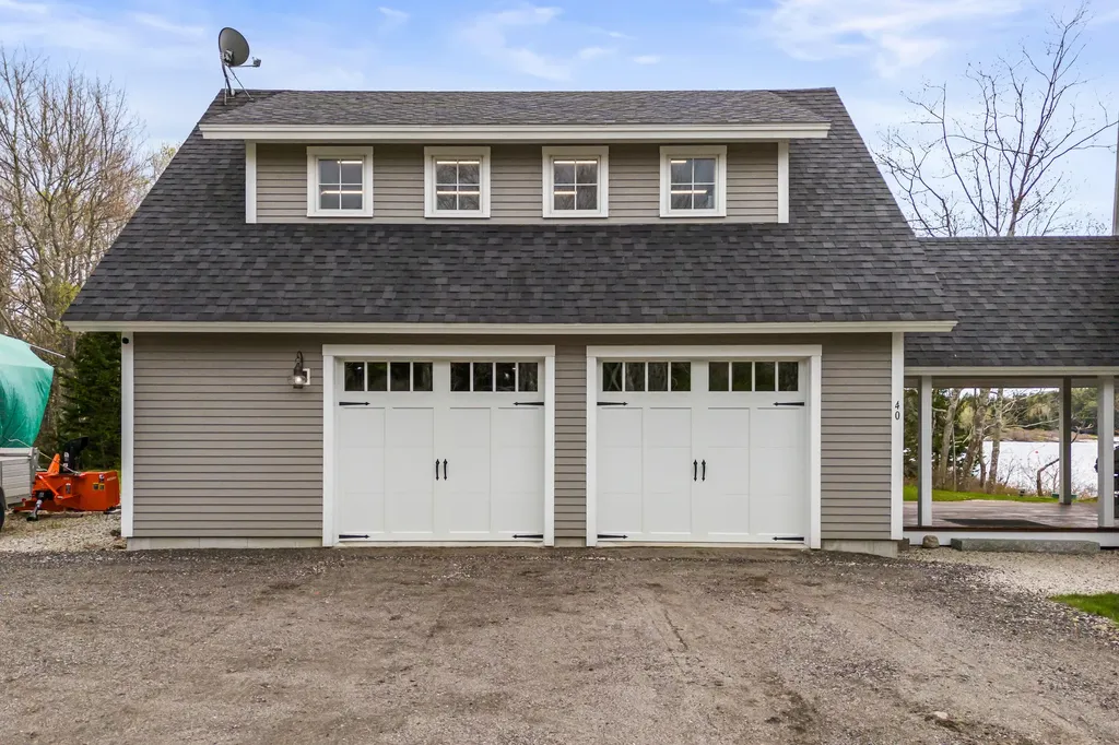 40 Bartlett Drive Phippsburg ME 04562