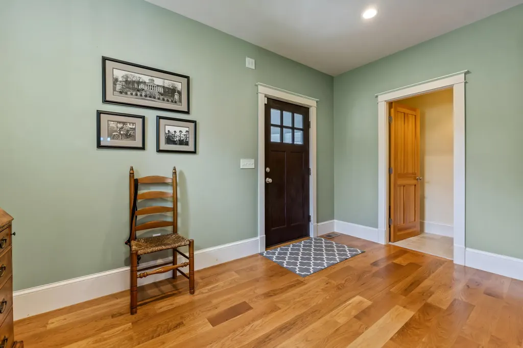 40 Bartlett Drive Phippsburg ME 04562