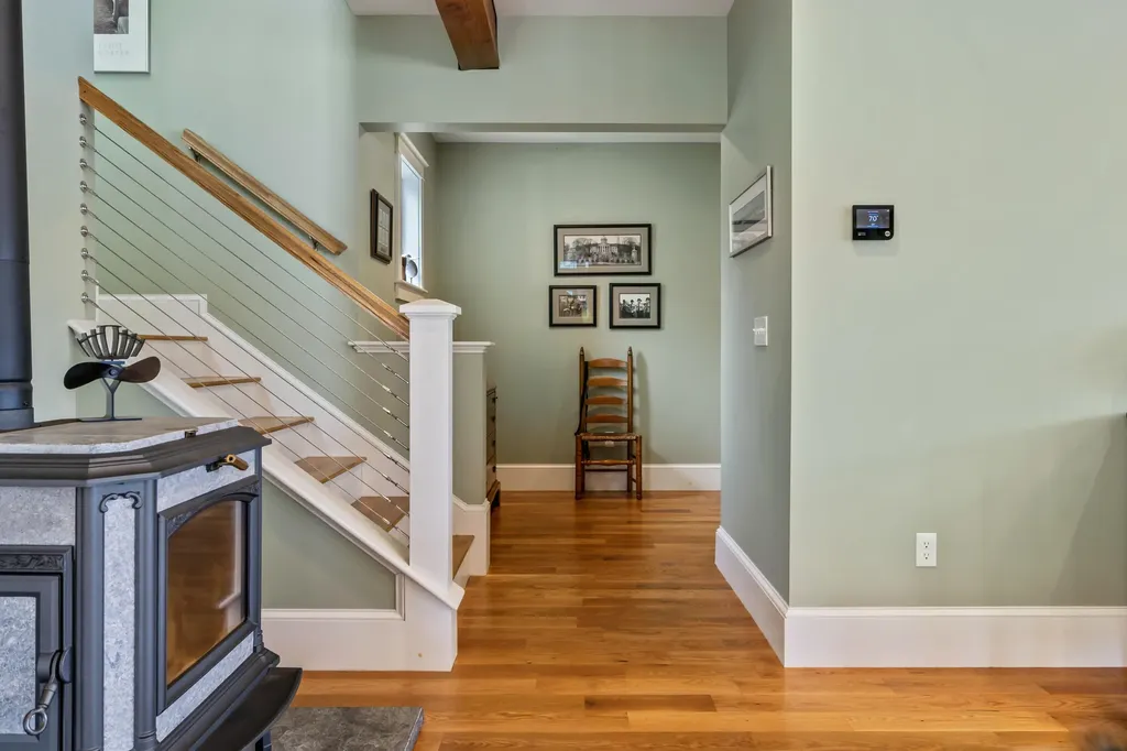 40 Bartlett Drive Phippsburg ME 04562