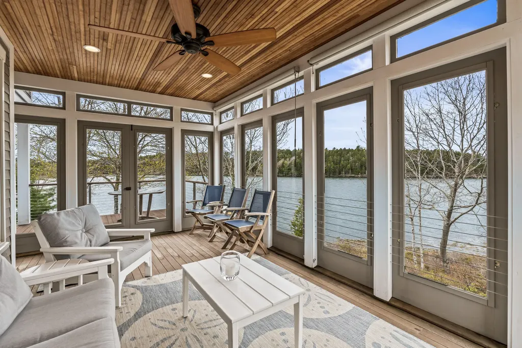 40 Bartlett Drive Phippsburg ME 04562