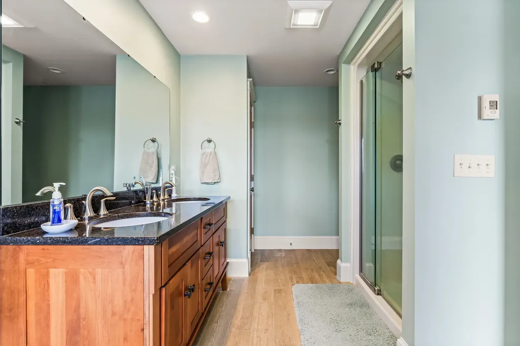 40 Bartlett Drive Phippsburg ME 04562