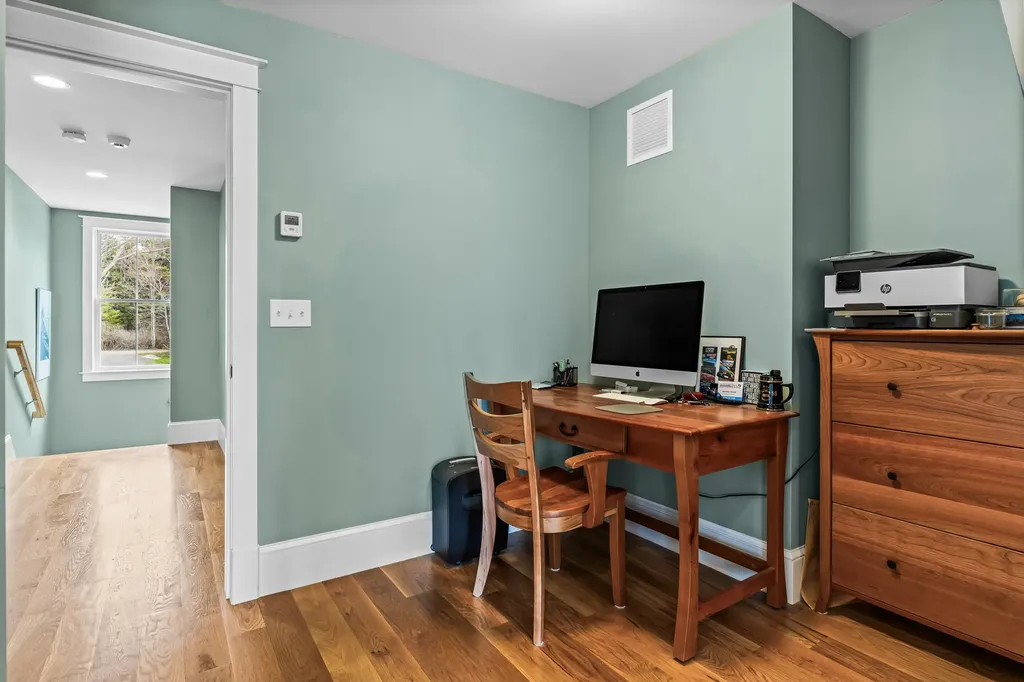 40 Bartlett Drive Phippsburg ME 04562