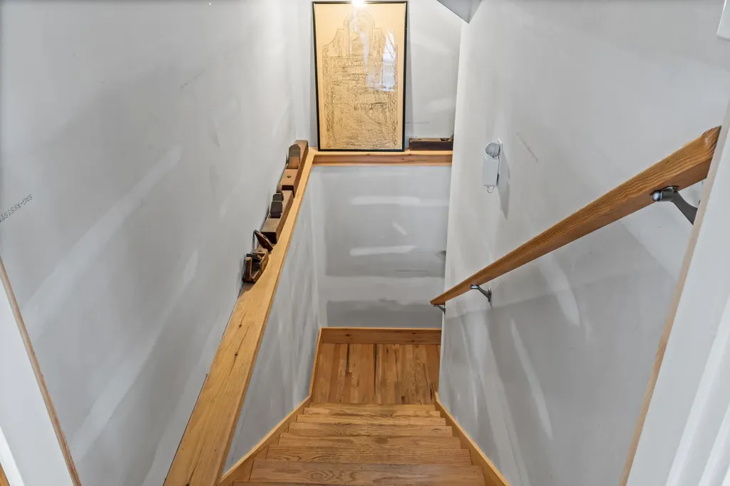 40 Bartlett Drive Phippsburg ME 04562
