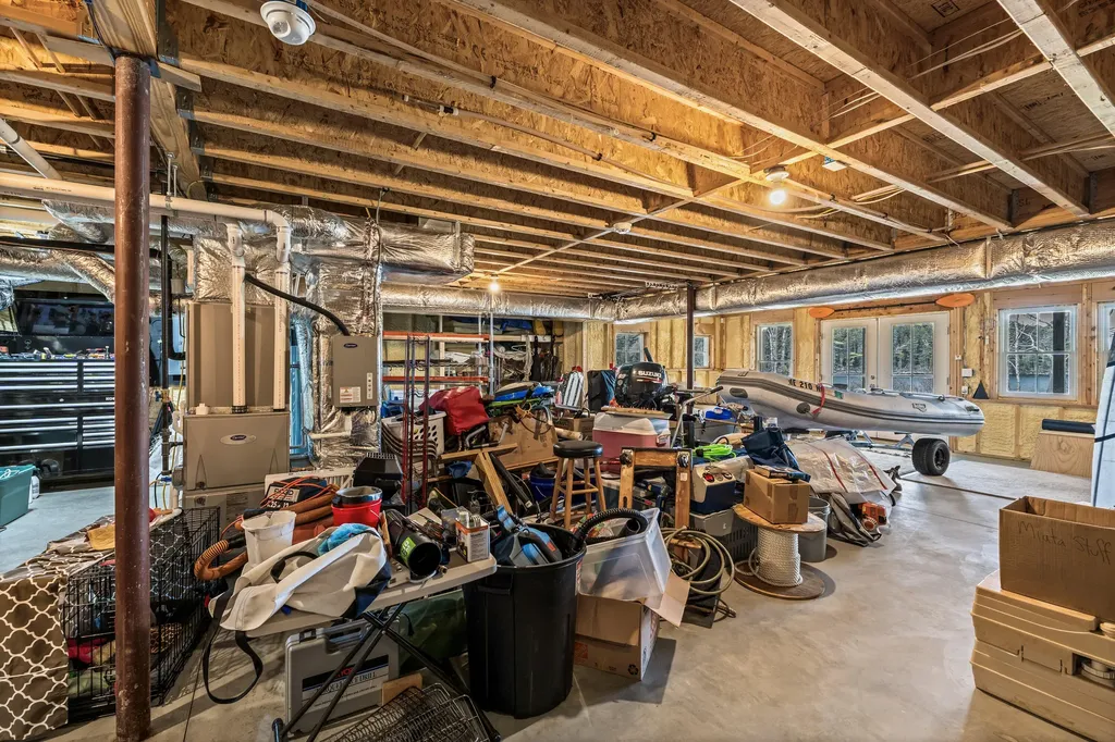 40 Bartlett Drive Phippsburg ME 04562