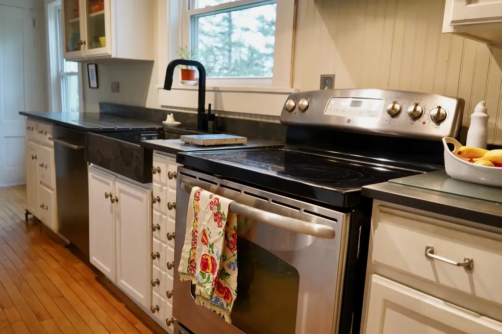 339 Somerset Avenue Pittsfield ME 04967