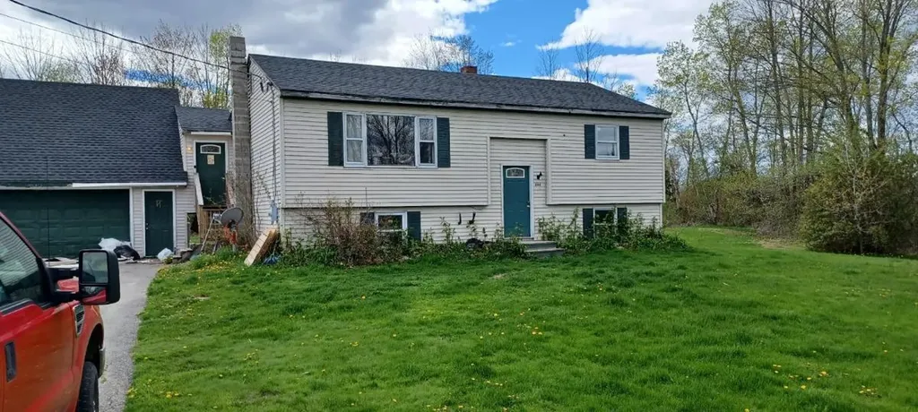 444 Mutton Lane Clinton ME 04927