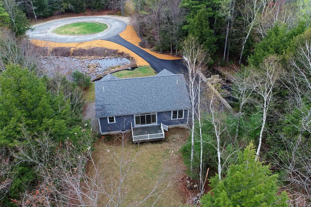 53 Stag Hollow Greene ME 04236