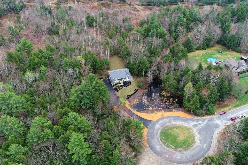 53 Stag Hollow Greene ME 04236
