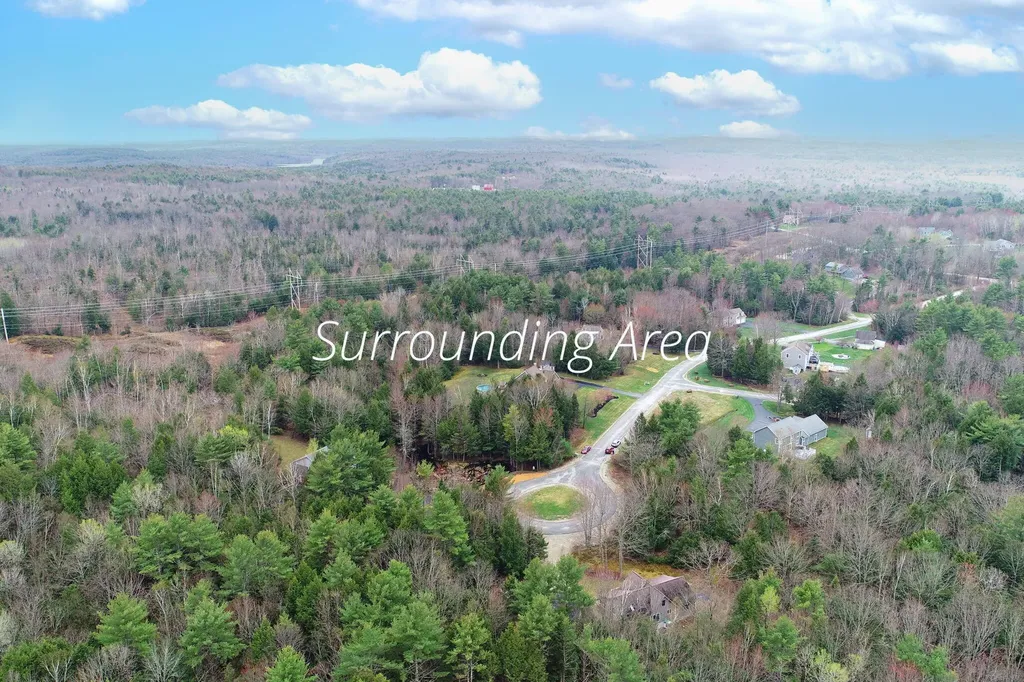 53 Stag Hollow Greene ME 04236