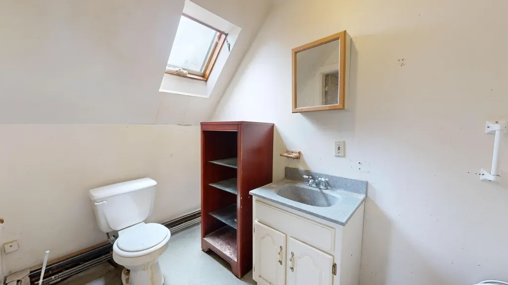 90 High Street Auburn ME 04210