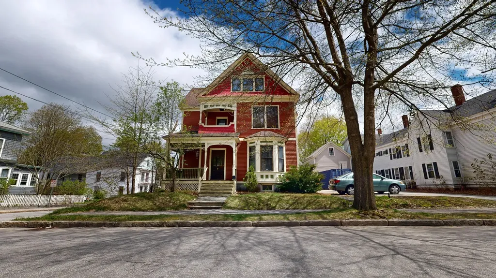 90 High Street Auburn ME 04210