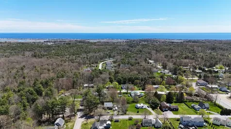 41 Robinson Road Wells ME 04090