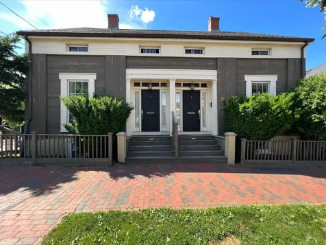 369 Cumberland Avenue Portland ME 04101