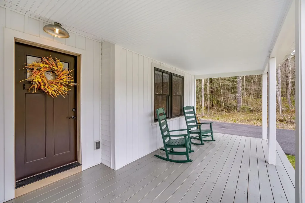 509 Old Portland Road Brunswick ME 04011