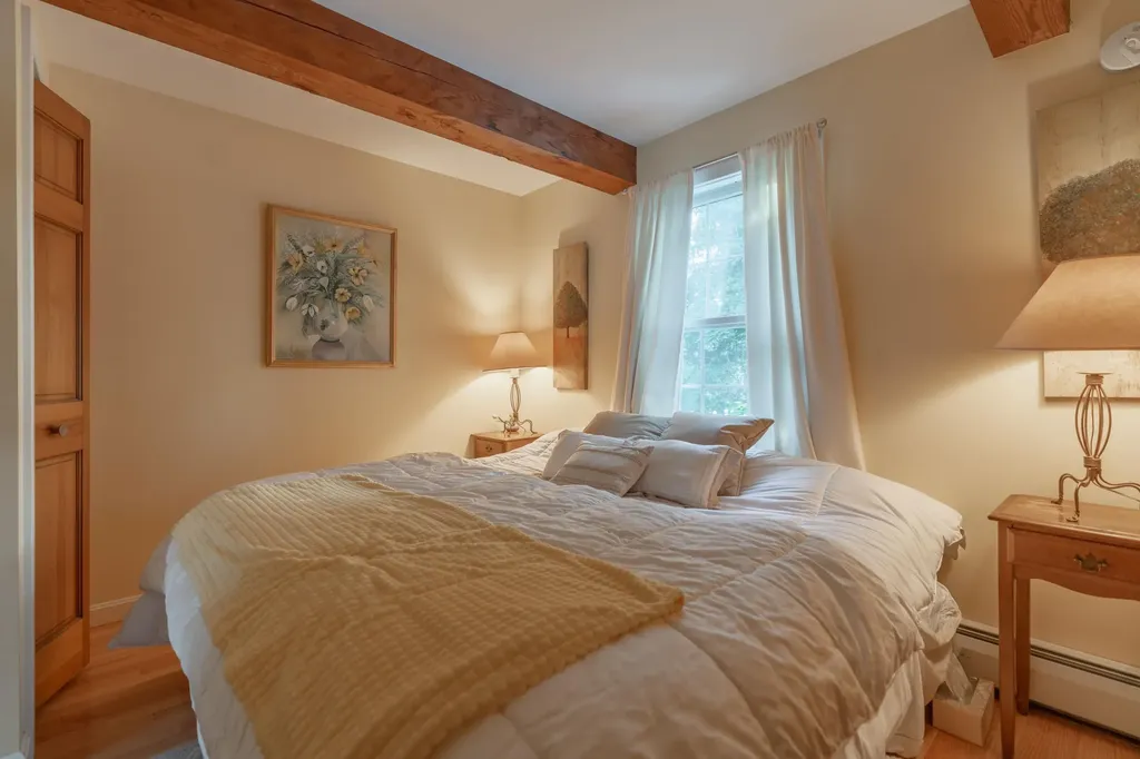 8 New Biddeford Road Kennebunkport ME 04046