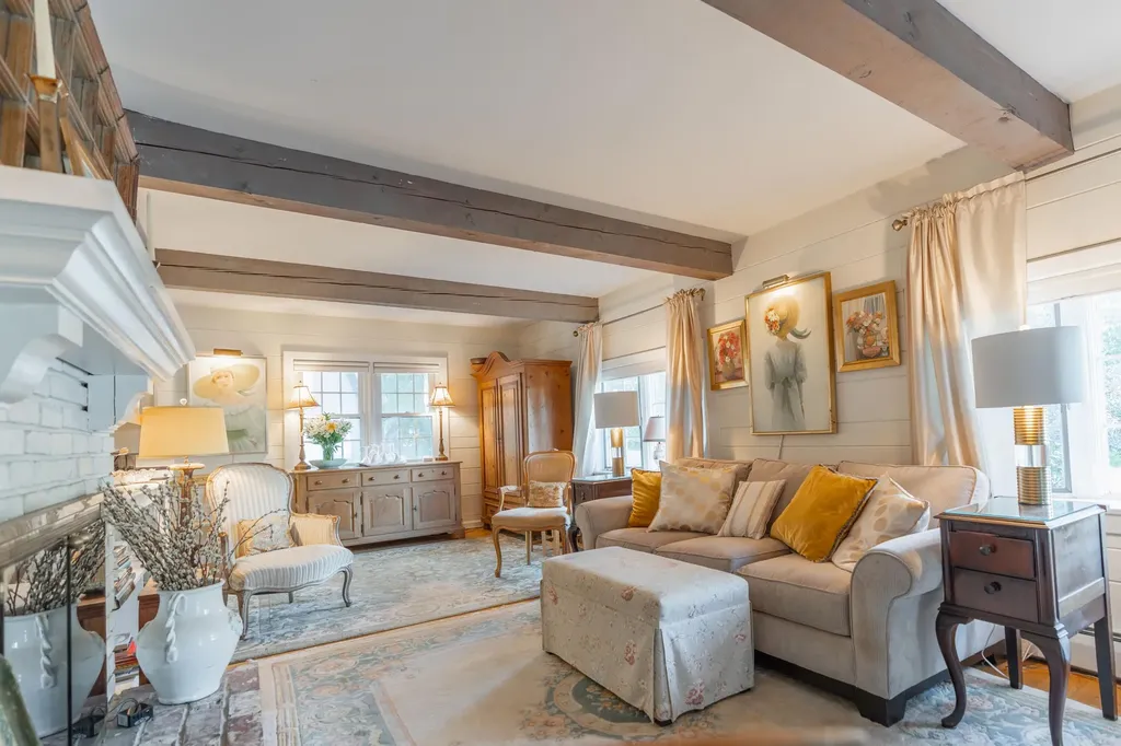 8 New Biddeford Road Kennebunkport ME 04046