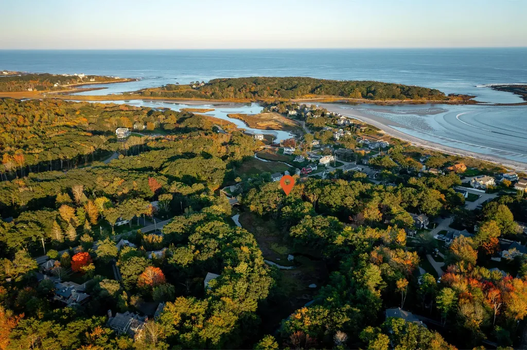 8 New Biddeford Road Kennebunkport ME 04046