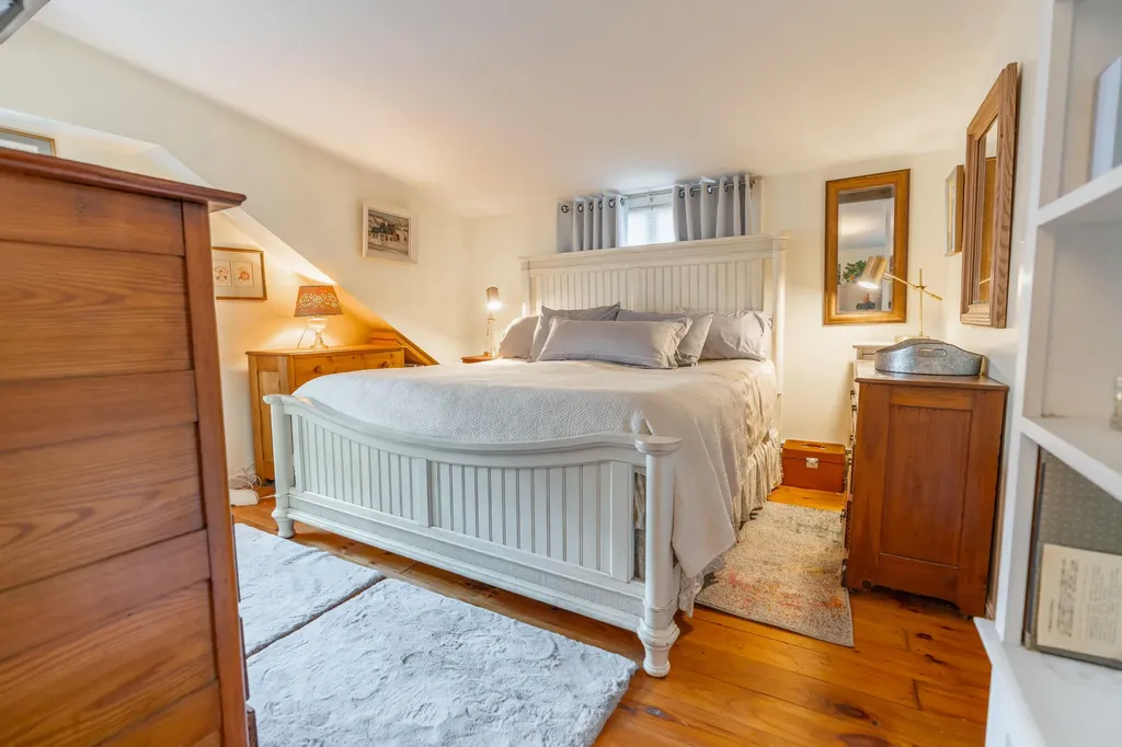 8 New Biddeford Road Kennebunkport ME 04046