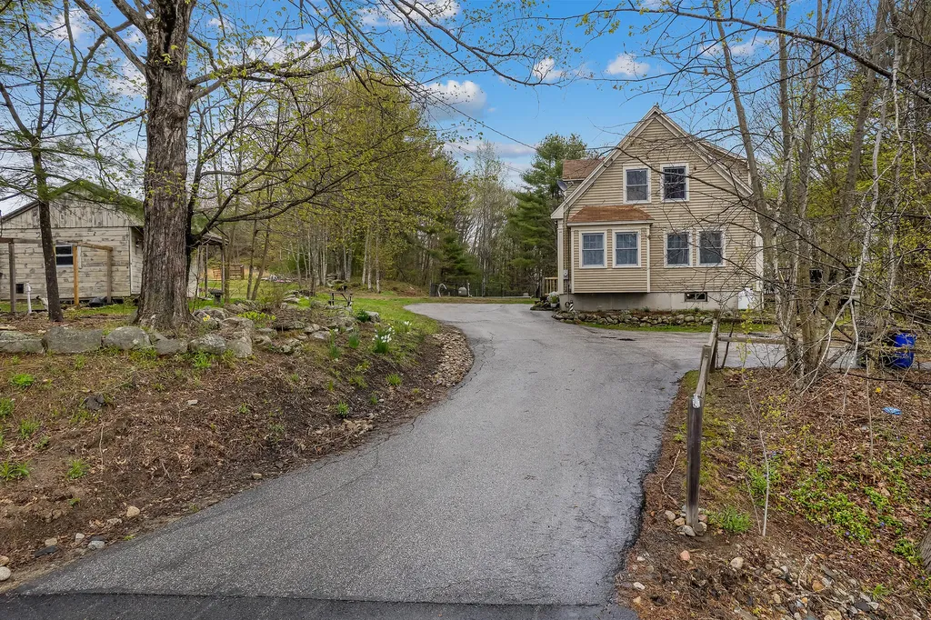 120 Totten Road Gray ME 04039