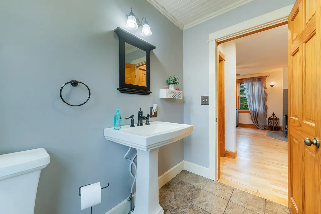 120 Totten Road Gray ME 04039