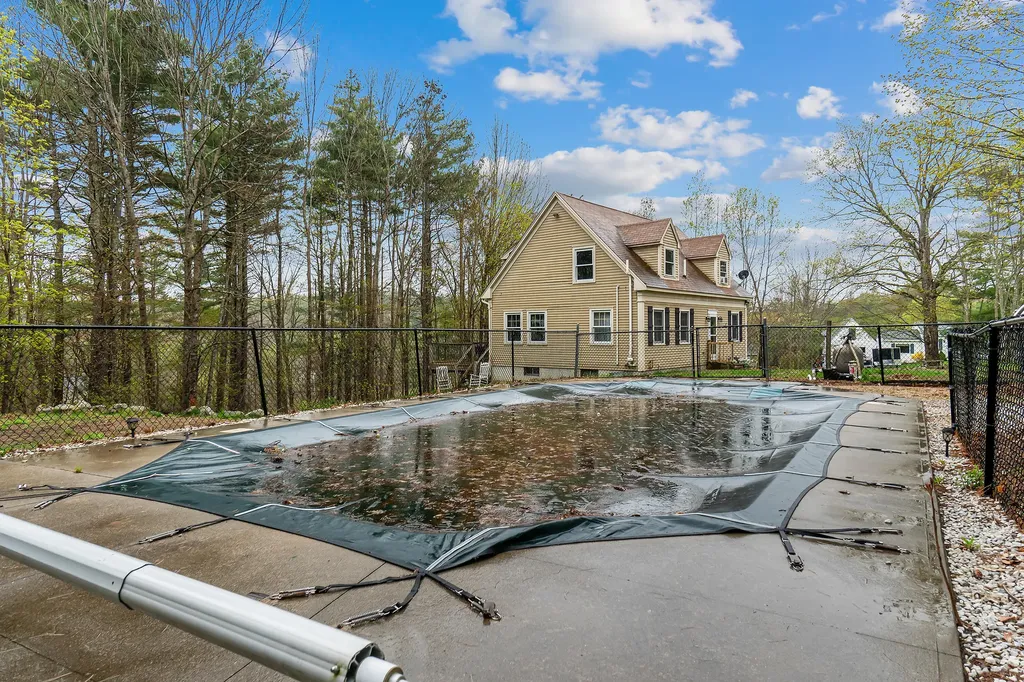 120 Totten Road Gray ME 04039