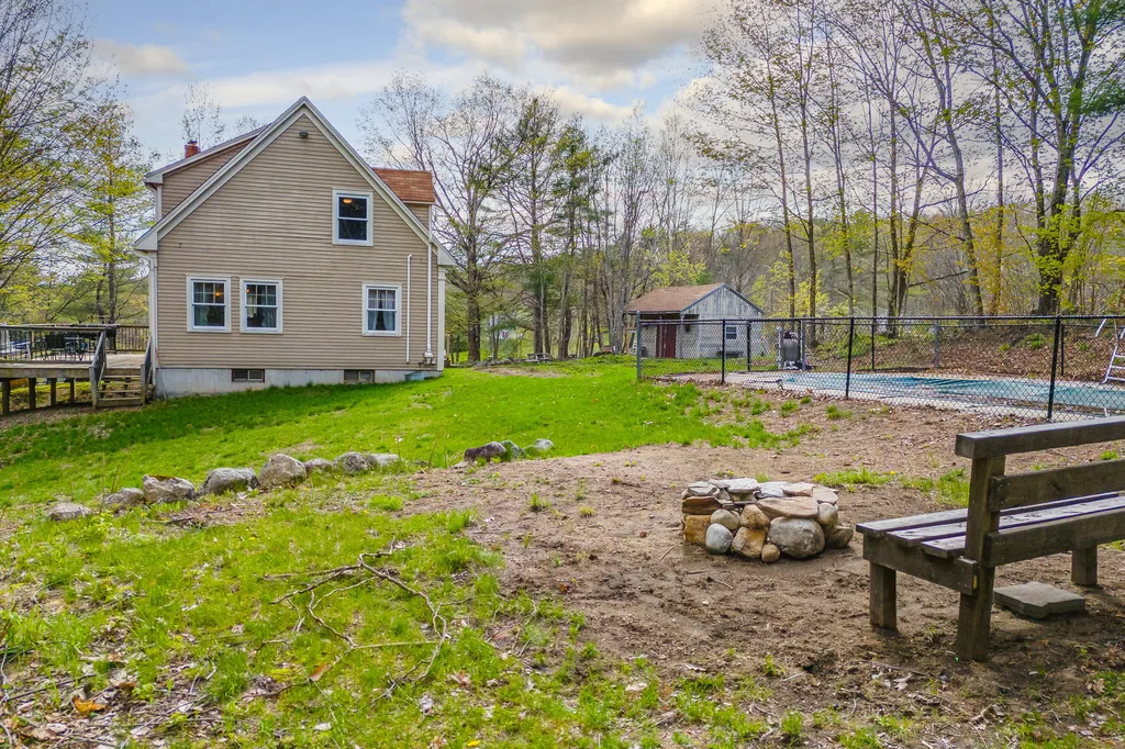 120 Totten Road Gray ME 04039