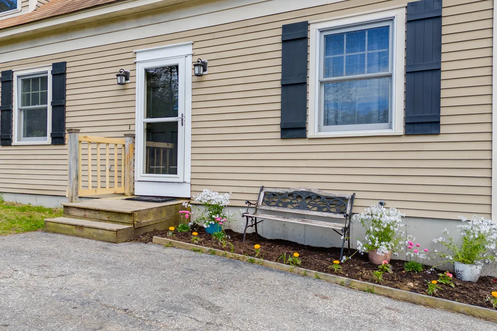 120 Totten Road Gray ME 04039