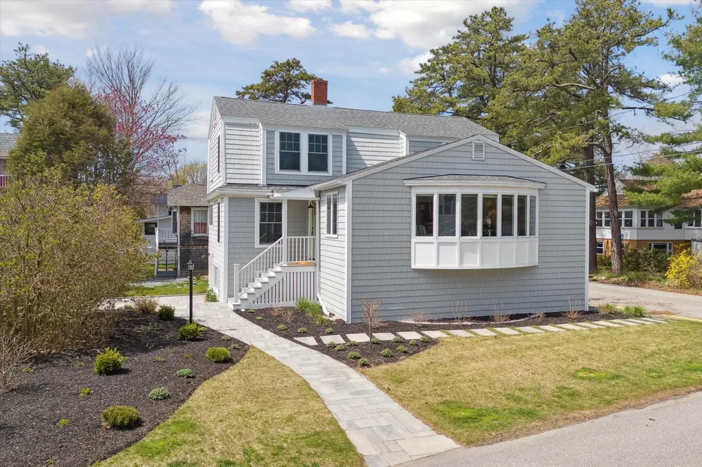 50 Seaside Avenue Old Orchard Beach ME 04064