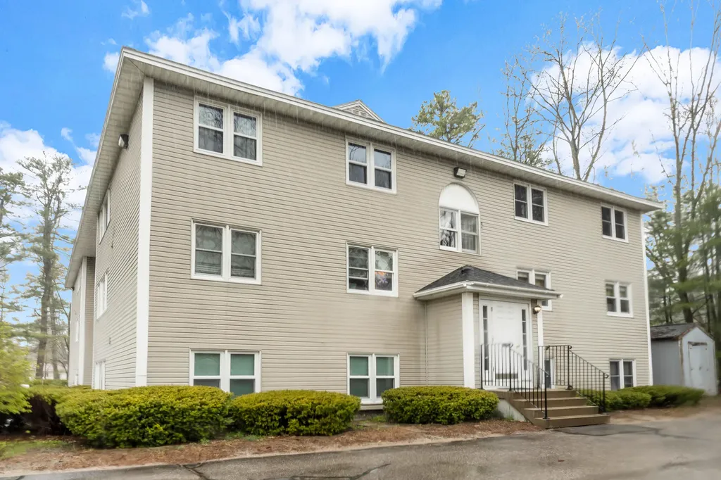 2 Ryefield Drive Old Orchard Beach ME 04064