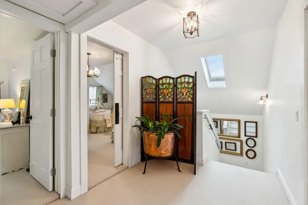 21 Noble Street Brunswick ME 04011
