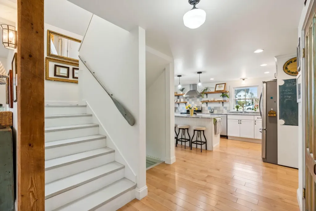 21 Noble Street Brunswick ME 04011