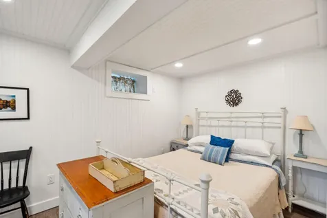 21 Noble Street Brunswick ME 04011