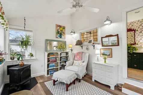 21 Noble Street Brunswick ME 04011