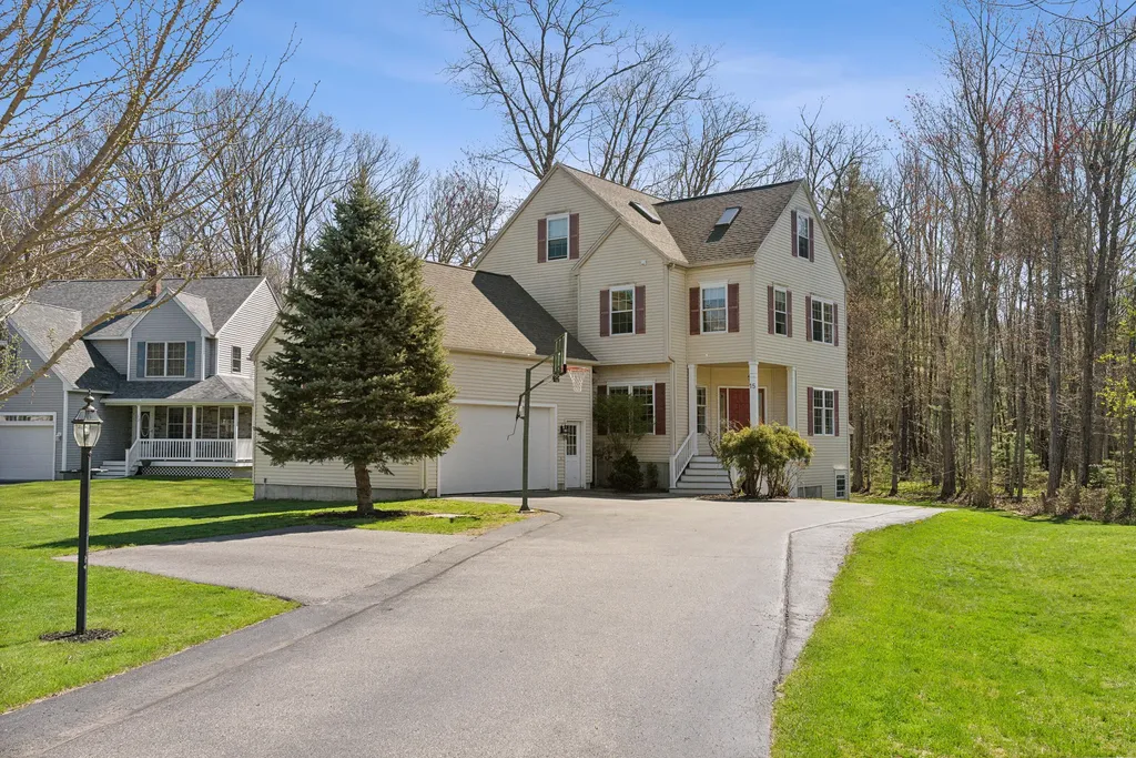 15 Sweet Street Saco ME 04072