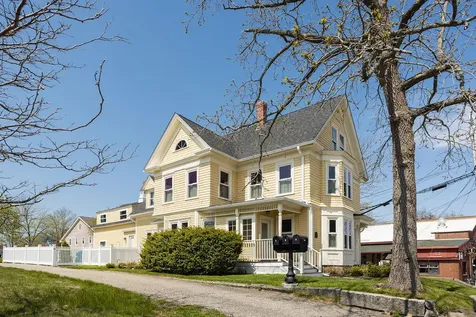 253 York Street York ME 03909
