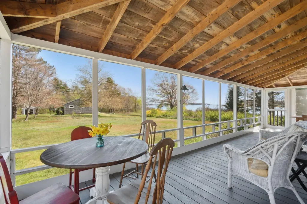 41 Charleston Road Chebeague Island ME 04017